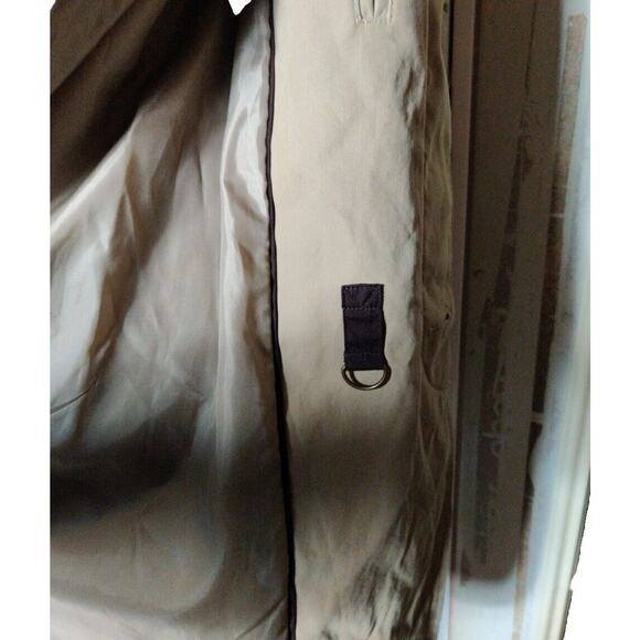 Michael Kors Trench/Over Coat Men’s Beige Color Hidden Buttons 2 Pocket Sz Large - Picture 4 of 8